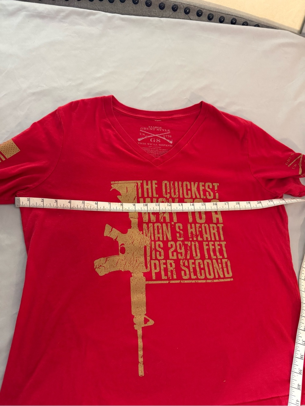 Grunt Style Red Short Sleeve Tee with Gold Rifle Graphic Women’s XL - Picture 7 of 7